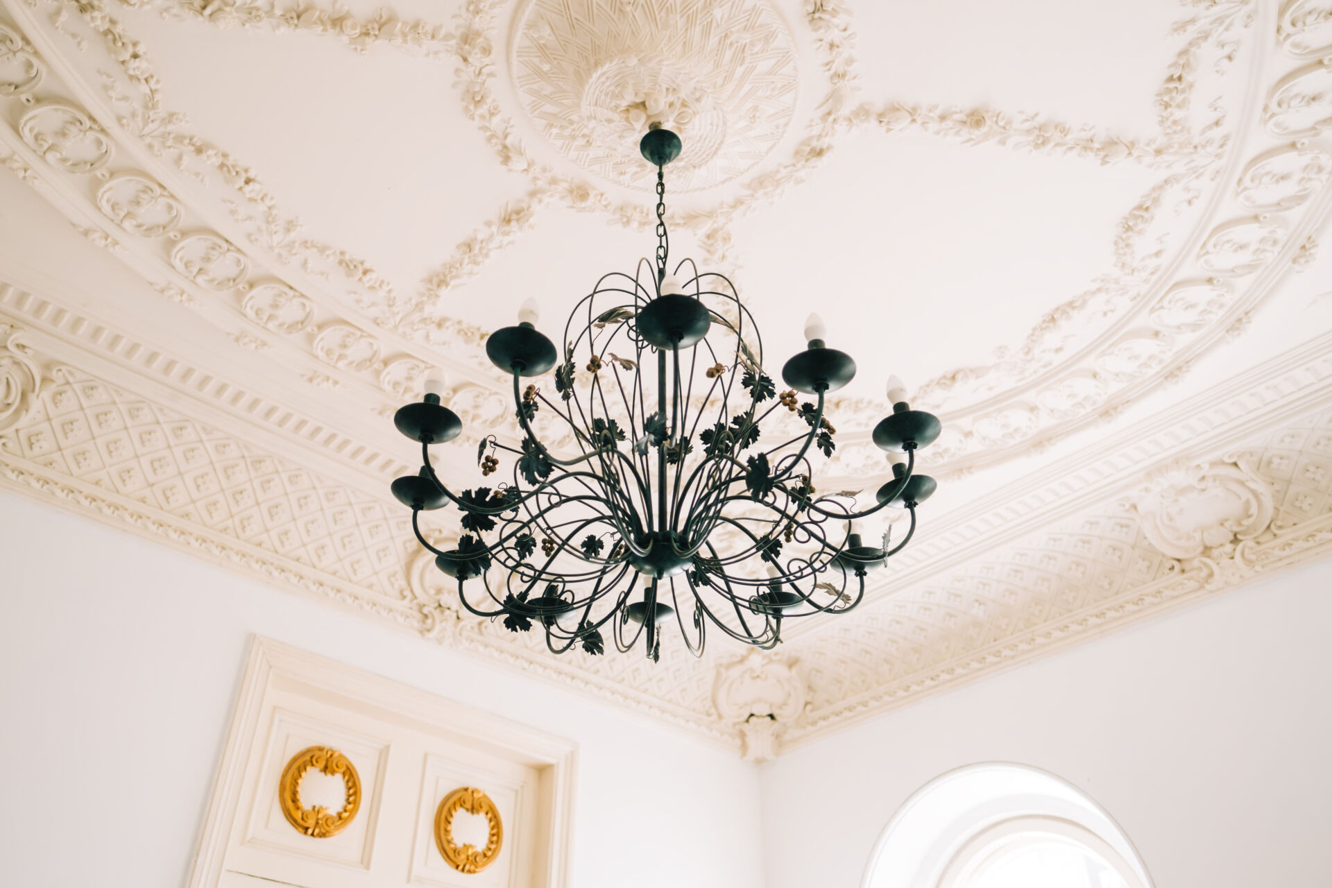 Ceiling Rose - Installed by Cornice Direct in Canterbury, Kent